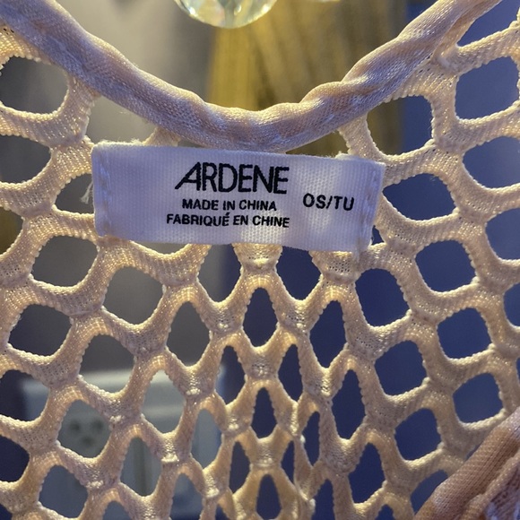 See through Coverup - Picture 2 of 3